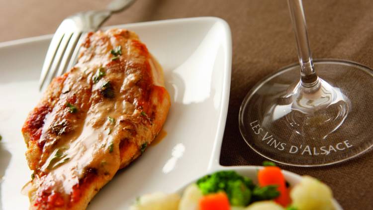 Recipe Of Chicken Escalope With Lemon And Riesling Vins D Alsace